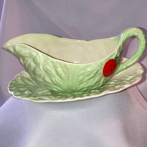 VINTAGE Carleton ware Cabbage Leaf-Shaped Gravy Boat with Red TOMATO Detail